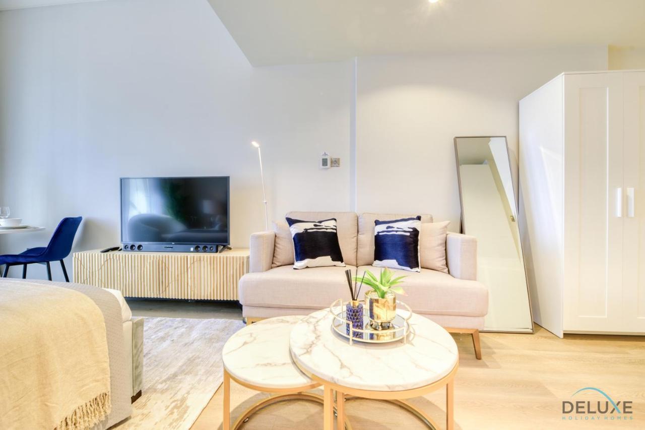 Apartment Stunning At Marina Views A Marina By Deluxe Homes