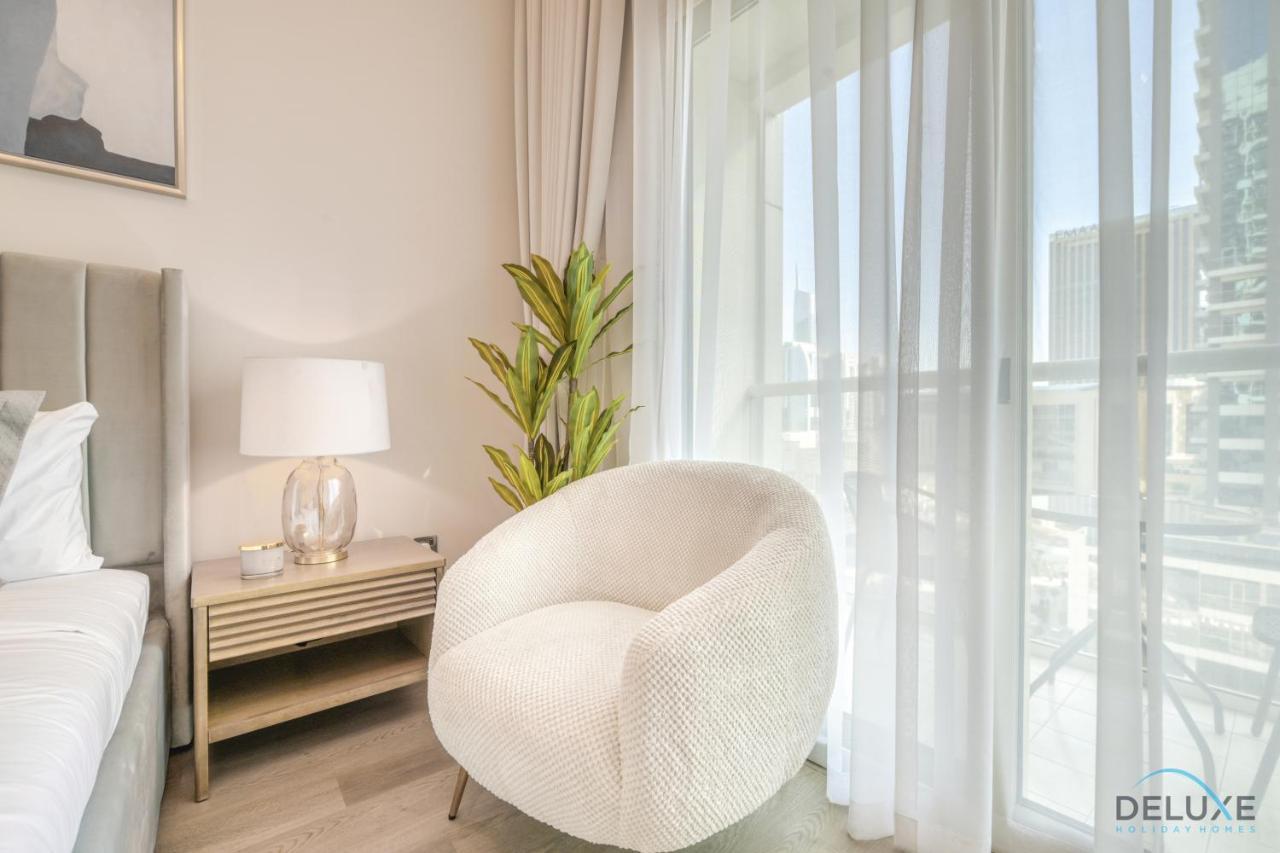 Apartment Stunning At Marina Views A Marina By Deluxe Homes